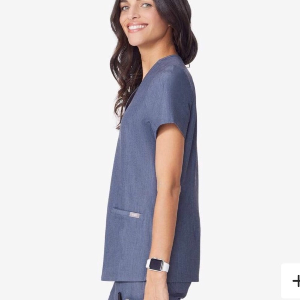 BRAND NEW XXS FIGS HEATHER DENIM CASMA TOP